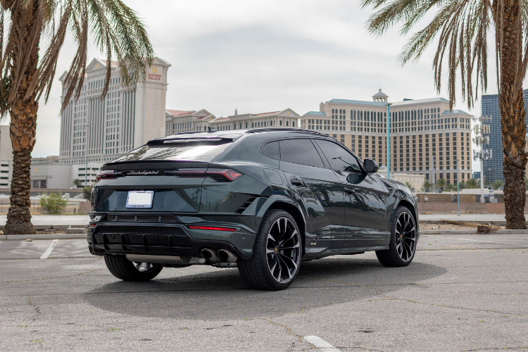 Green Lamborghini Urus at Dream Exotics in Las Vegas, Nevada