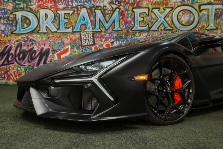 Close-up front view of black Lamborghini Revuelto