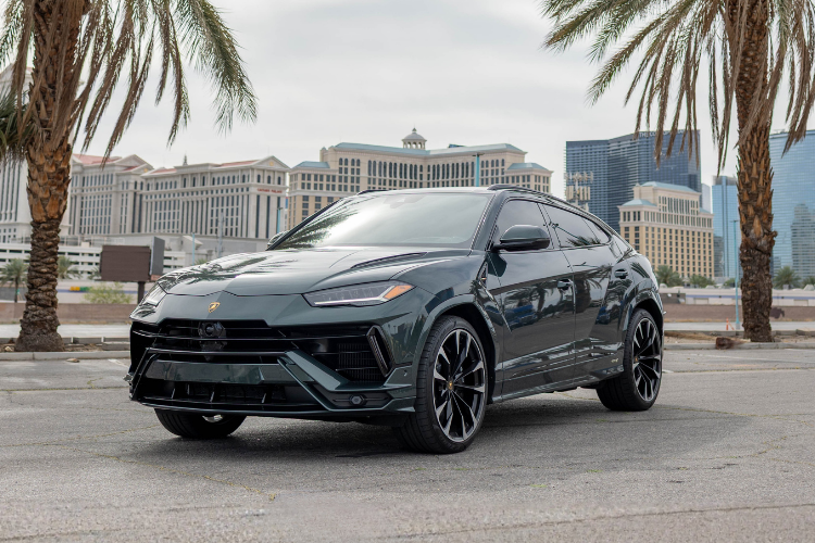 Green Lamborghini Urus full side profile at Dream Exotics in Las Vegas, Nevada