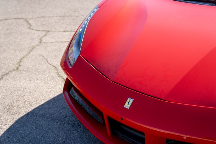 Ferrari 488 Spider (Red)