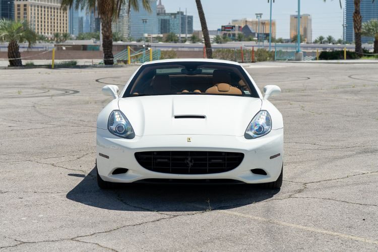 Ferrari California T Convertible (White)