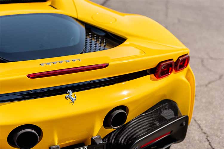 Ferrari SF90 Stradale