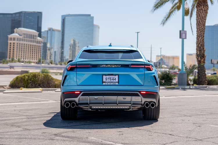 Lamborghini Urus (Blue)