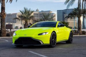 Aston Martin Vantage, Yellow