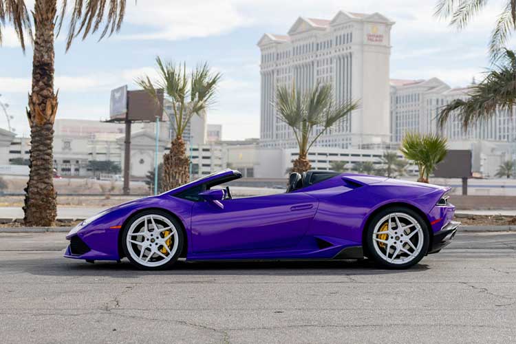 Lamborghini Huracán Spyder (Purple)