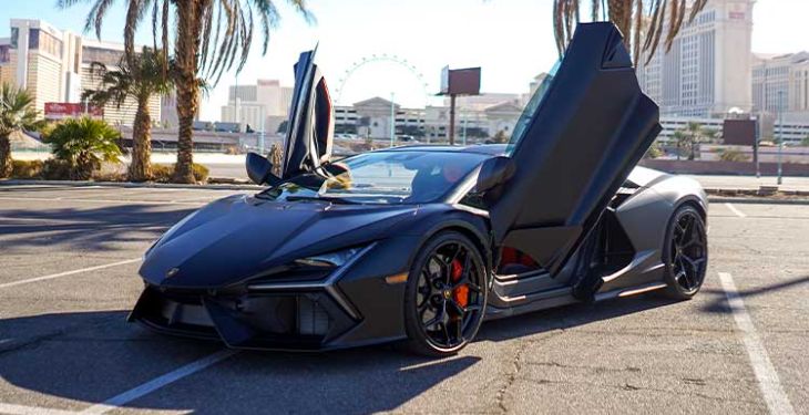 5 Reasons To Rent The Lamborghini Revuelto HPEV