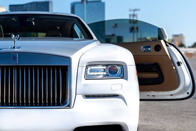 Rolls Royce Wraith, White